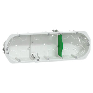 Multifix - 3 gangs box 67x40